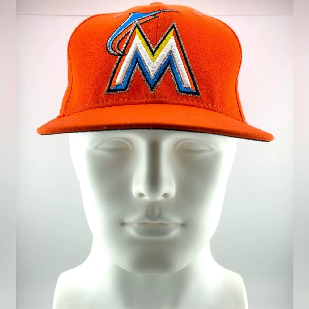 Miami Marlins Baseball New Era 59Fifty Cap/hat Size 7 1/8 Great condition!